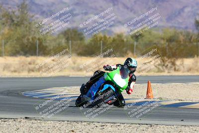 media/Jan-09-2022-SoCal Trackdays (Sun) [[2b1fec8404]]/Turn 6 (1035am)/